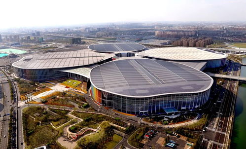 虹桥品汇与绿地全球贸易港之旅 新年乐在‘鼠’，购遍国家会展中心
